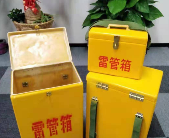鄄城玻璃钢雷管箱有哪些特点